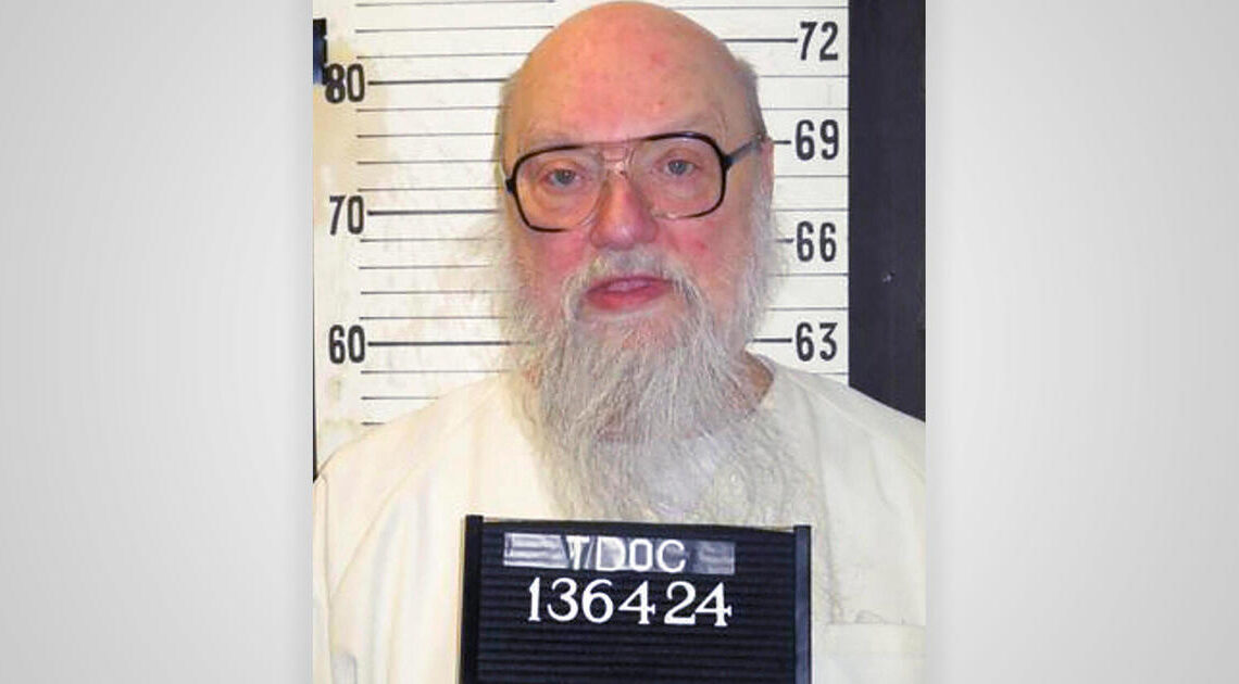 Tennessee set to execute Oscar Smith, convicted in 1990 of killing his wife and her sons