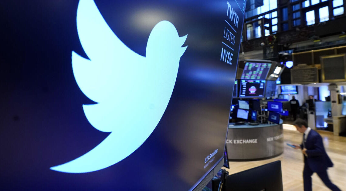 Twitter bans ads that deny science on climate change