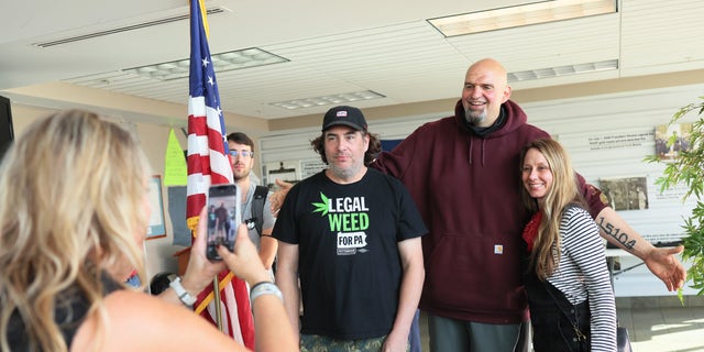 Lt. Gov. John Fetterman campaigns for U.S. Senate at Joseph A. Hardy Connellsville Airport on May 10, 2022, in Lemont Furnace, Pennsylvania. (Michael M. Santiago/Getty Images)