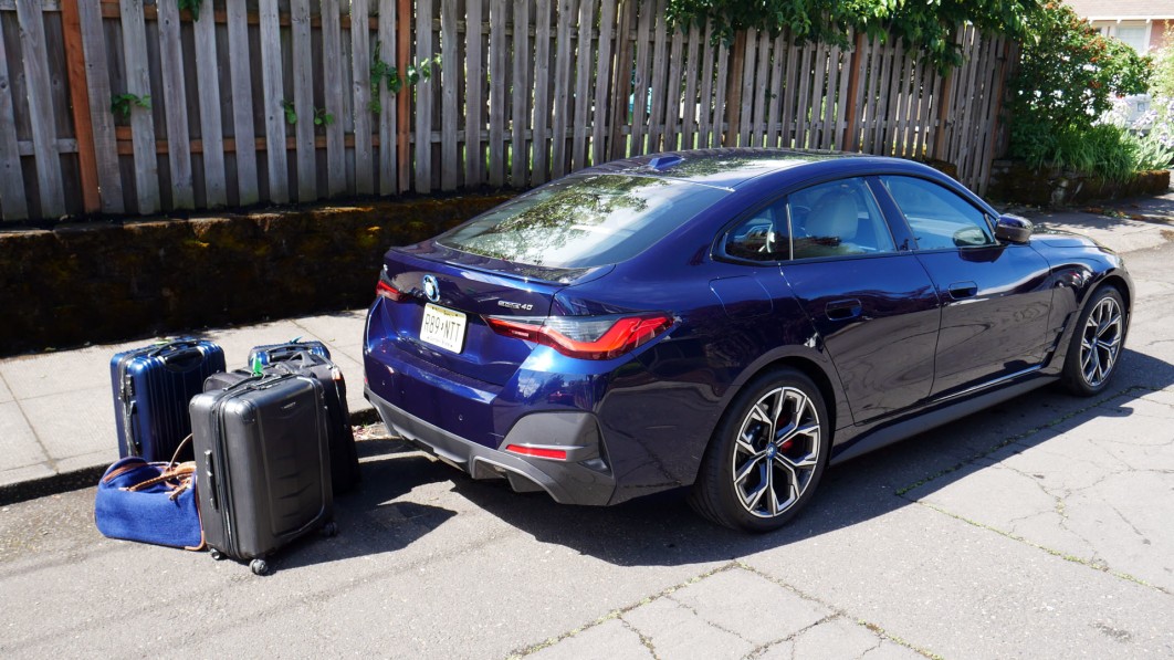 BMW i4 Luggage Test: How big is the trunk?