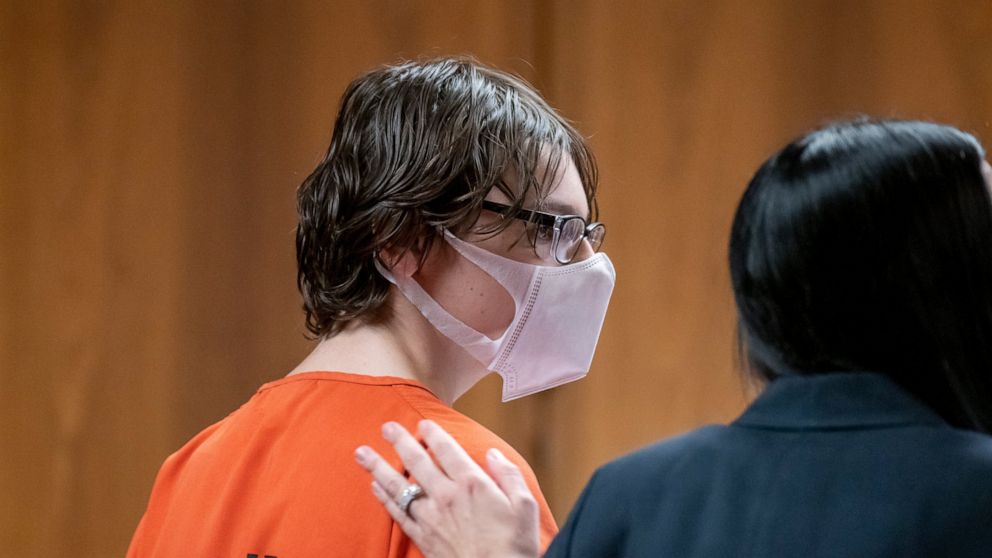 Michigan teen's trial in school shooting moved to January