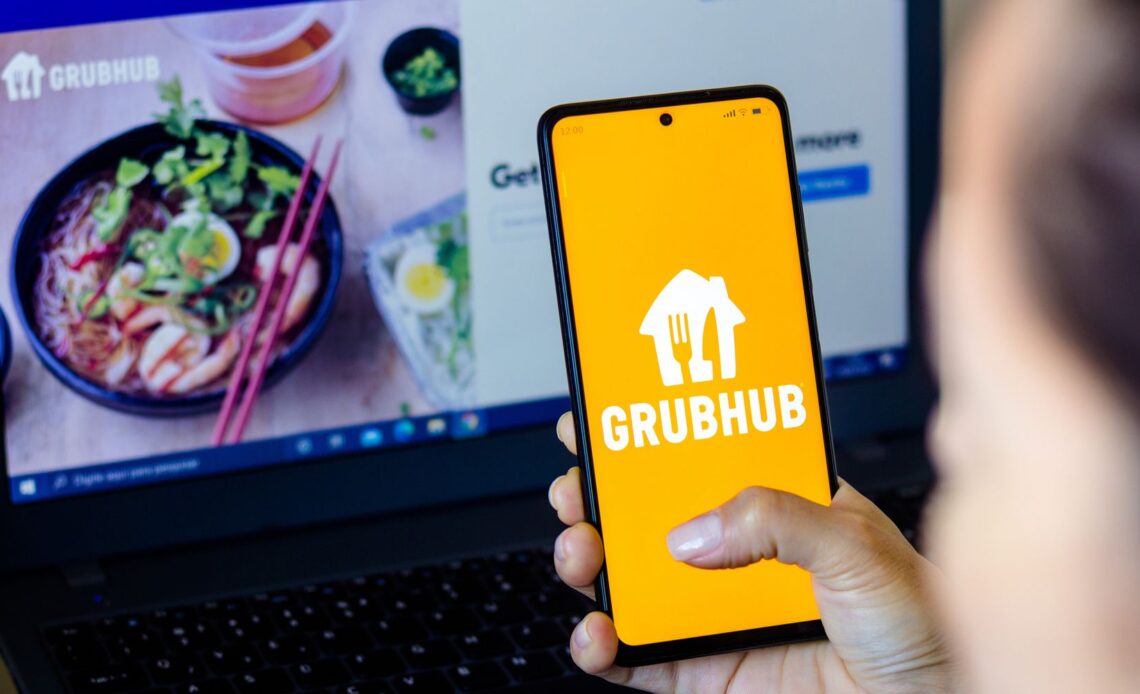 Woman Allegedly Being Held Hostage Gets Rescued Thanks To Grubhub Note
