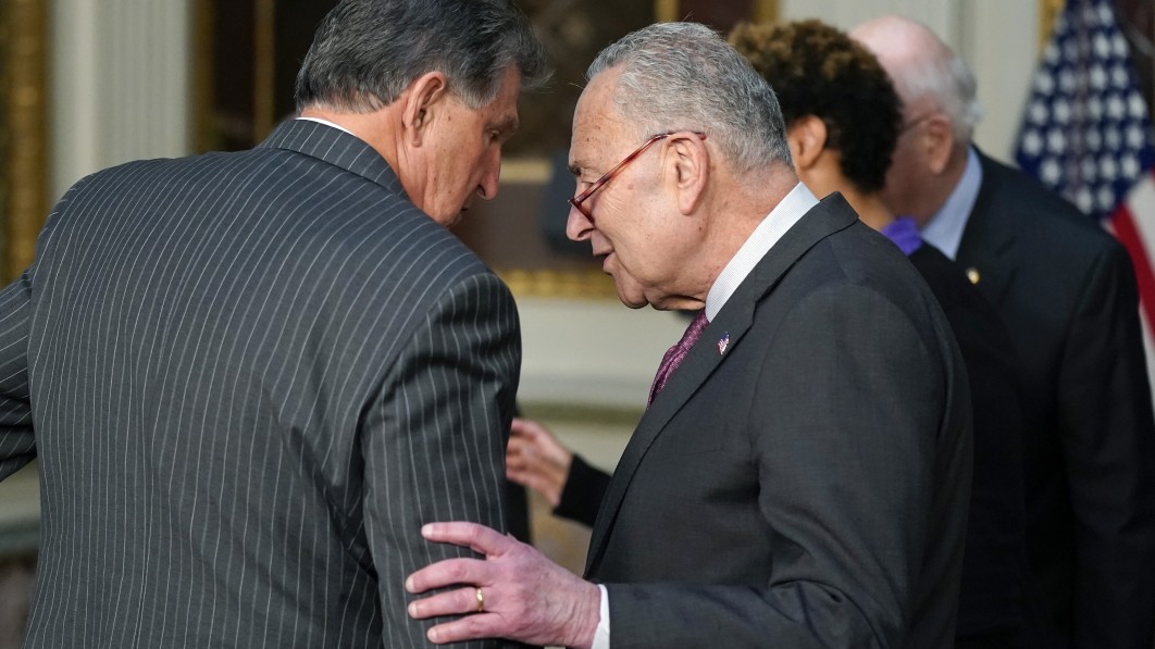 Manchin, Schumer announce surprise 'Inflation Reduction' deal on energy and taxes
