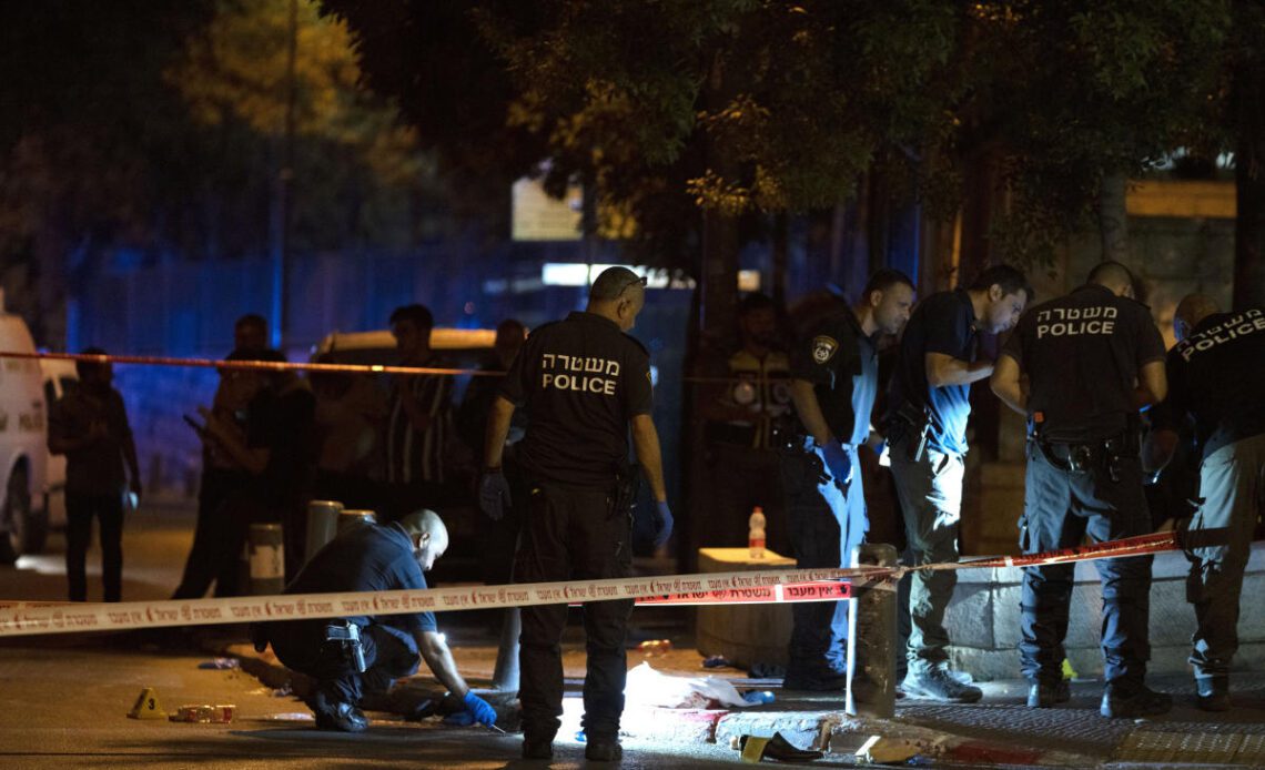 Gunman wounds 8 in late-night Jerusalem shooting