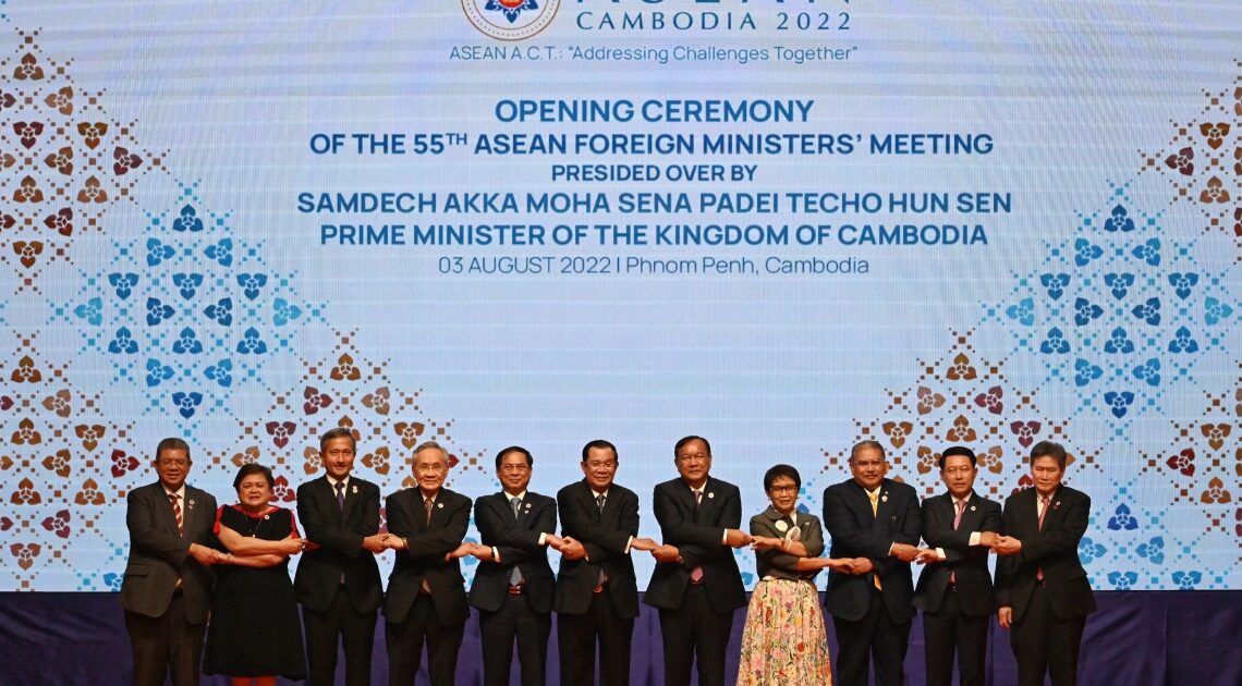 Myanmar generals banned from ASEAN until peace plan progress | ASEAN News