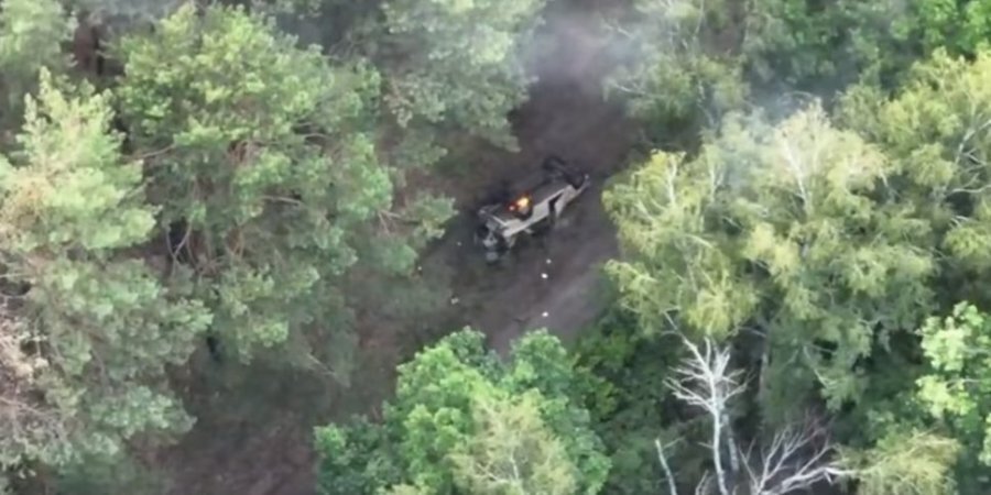 Scouts of the Mykolaiv brigade of the DSH destroyed a car with a Russian crew (Photo:Video frame of the Command of the Airborne Assault Troops of the Armed Forces of Ukraine)