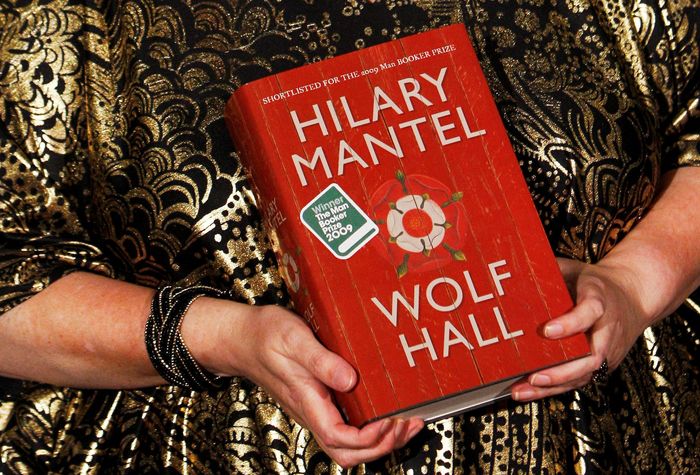 Hilary Mantel, Prizewinning ‘Wolf Hall’ Author, Dies at 70