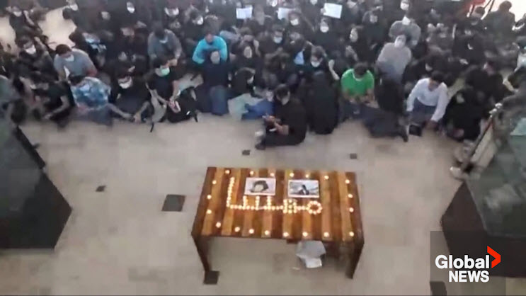 Click to play video: '‘I am a free woman’: Students in Iran protest 40 days after Mahsa Amini’s death'