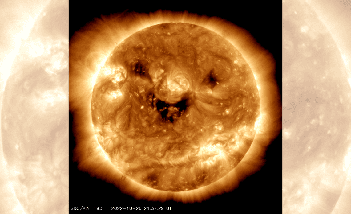 Adorable 'smiling' sun could batter Earth with geomagnetic storms this weekend