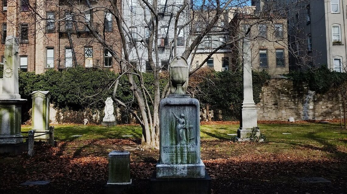 Living Among the Dead in Manhattan