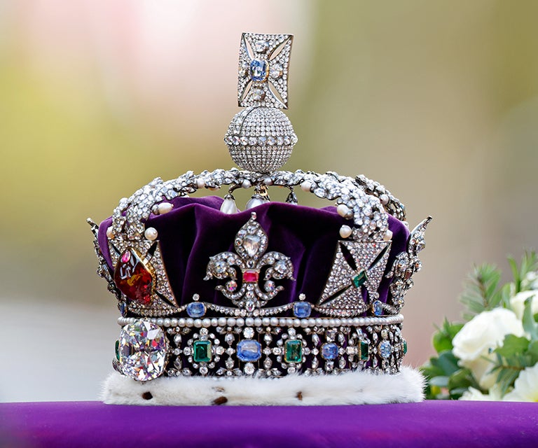 Queen Elizabeth II's Legacy Keeps the White World Rich and the Black World Poor