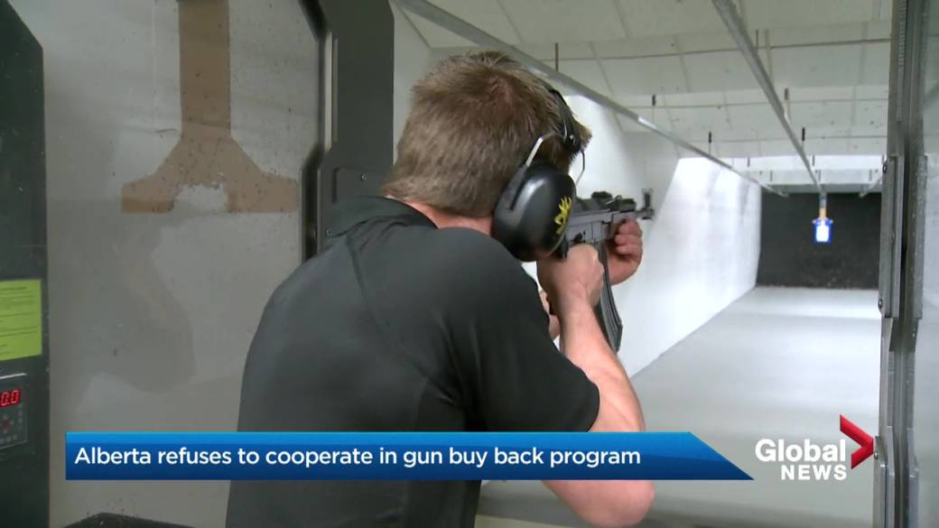 Click to play video: 'Alberta’s resistance to federal gun buyback program politicizes police'