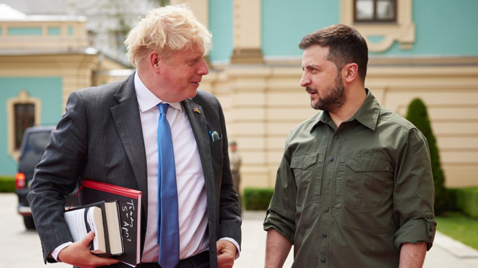 Boris Johnson is made honorary citizen of Kyiv