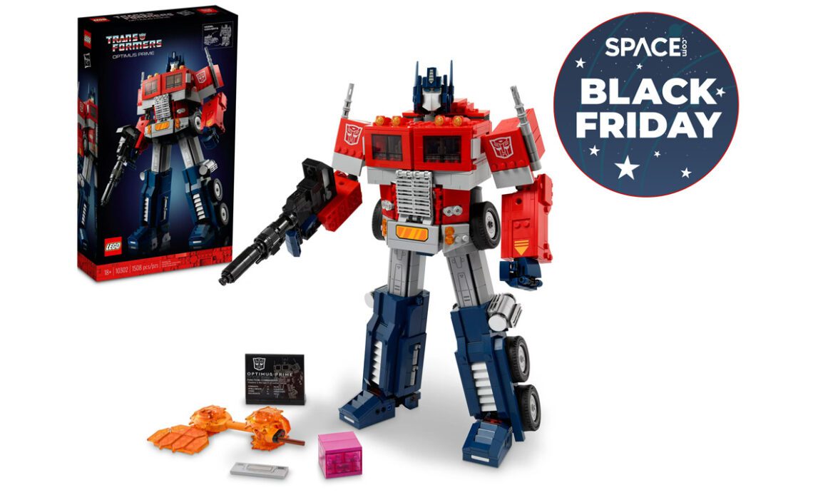 Crush the Decepticons with $30 off this LEGO Optimus Prime Kit