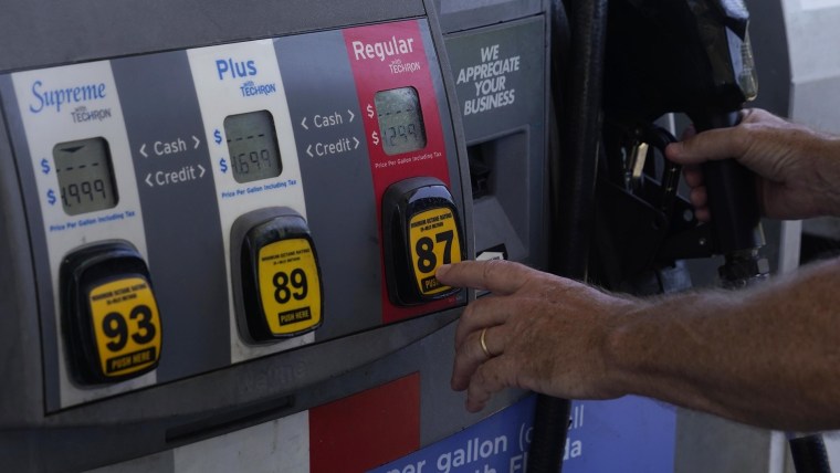 Gas prices drop just in time for Thanksgiving travel