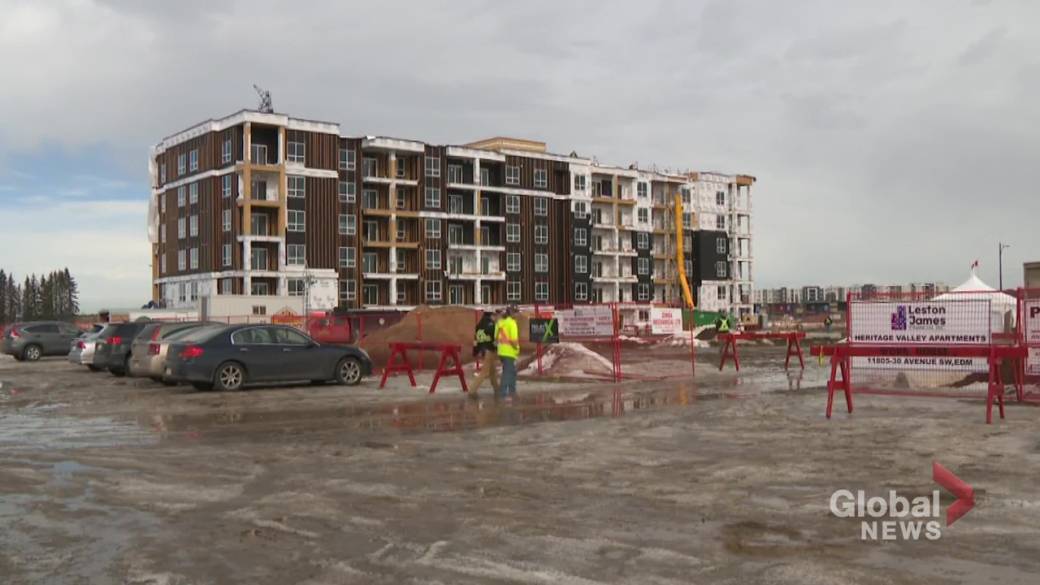 Click to play video: 'City of Edmonton exceeds affordable housing targets'