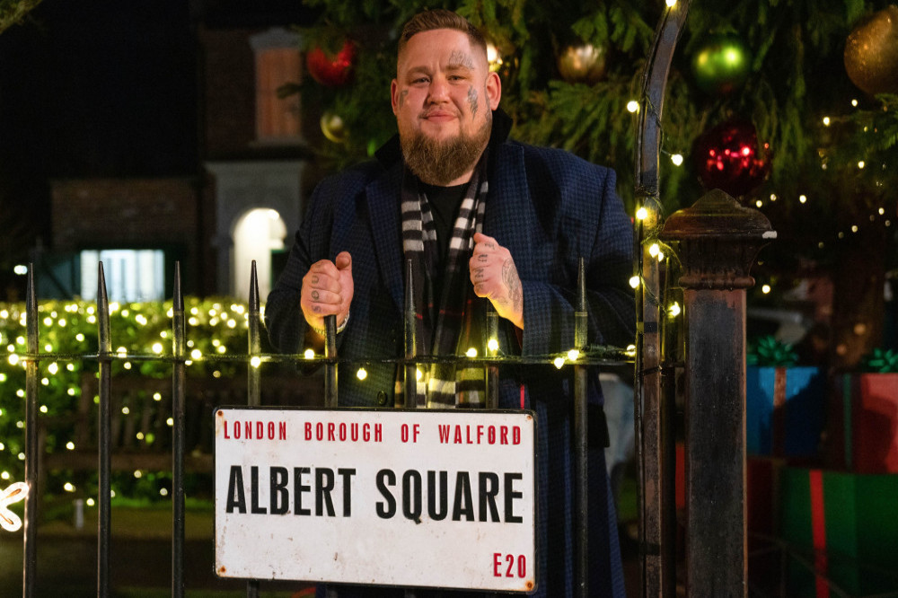 Rag'n'Bone Man will make a cameo in EastEnders this week