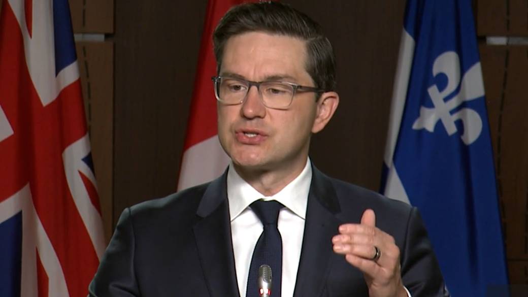 Click to play video: 'Telecommunications ‘need more competition,’ Poilievre says after Rogers-Shaw deal clears hurdle'