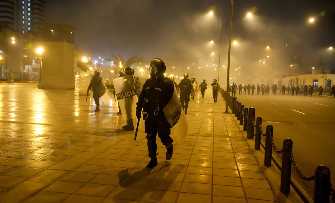Despite tear gas, Peru protesters vow to keep demonstrating