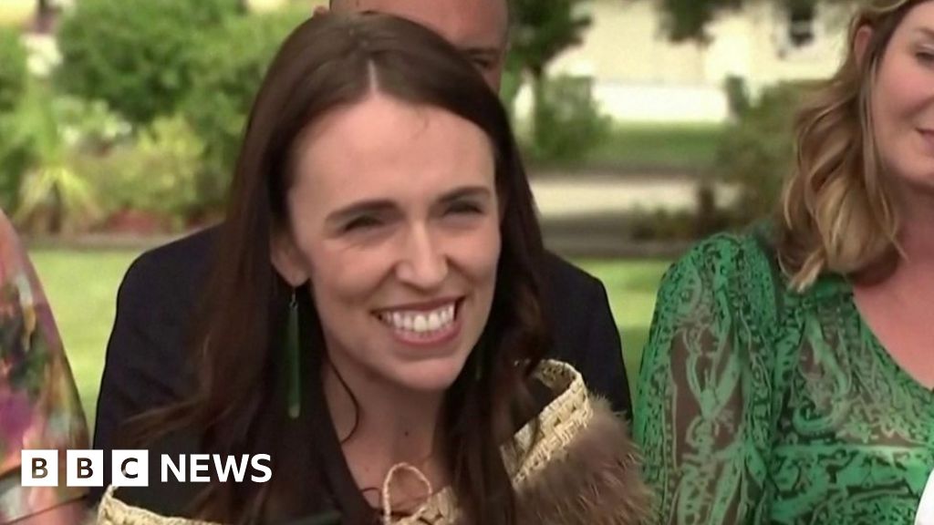 New Zealand: Jacinda Ardern's last day as prime minister