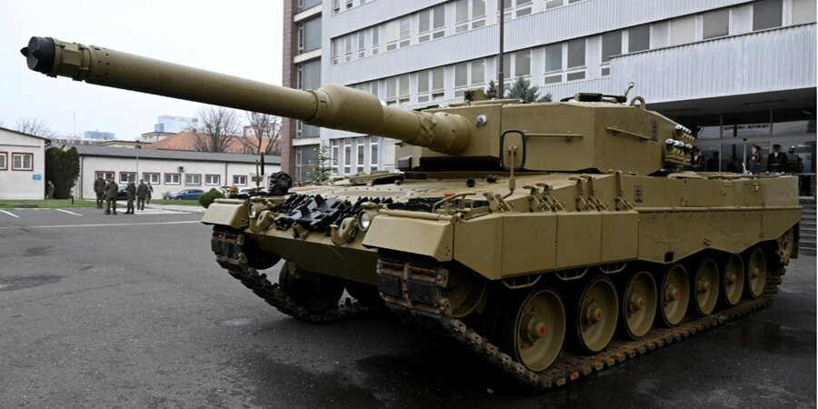 Tank Leopard (Photo:REUTERS/Radovan Stoklasa)