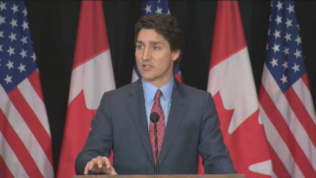 Click to play video: 'Trudeau says foreign interference ‘very real challenge,’ urges people to watch Han Dong’s speech'