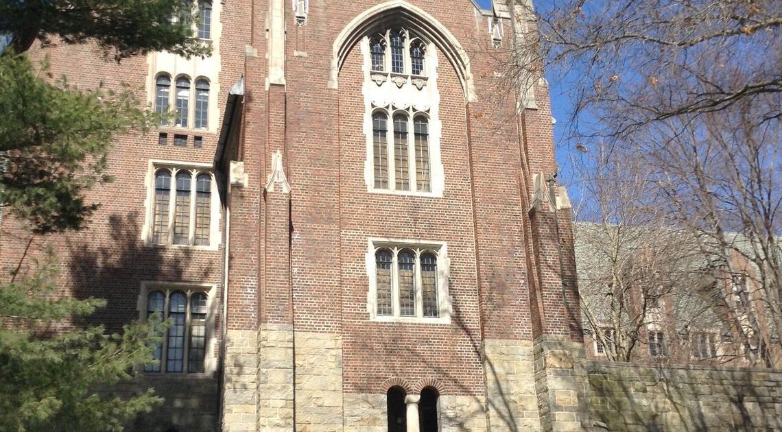 Wellesley Students' Push For Gender-Inclusive Admission Rejected By School President