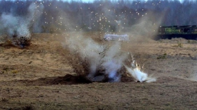 Russian soldiers hit Sumy Oblast from mortars, artillery and grenade launchers