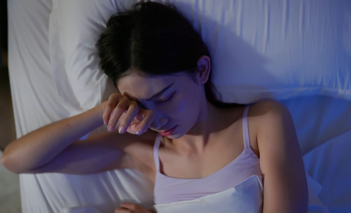 Can the menstrual cycle affect people's sleep and dreams?