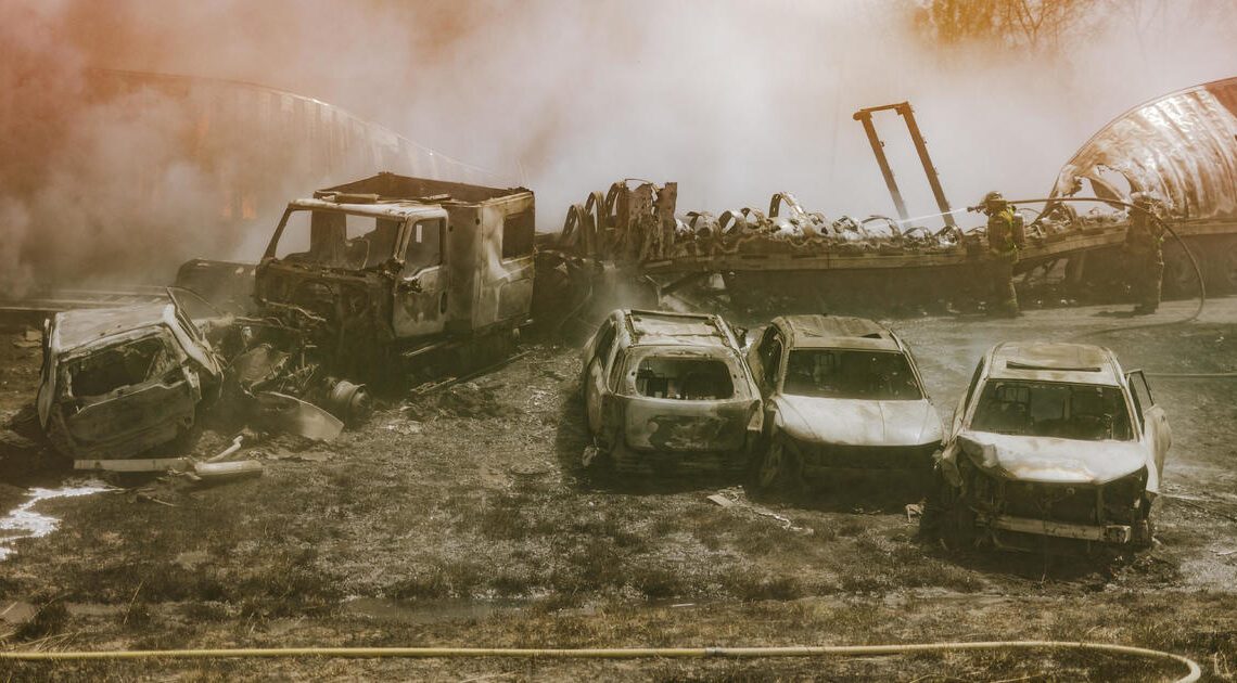 Deaths from Illinois dust storm crash rise to 7