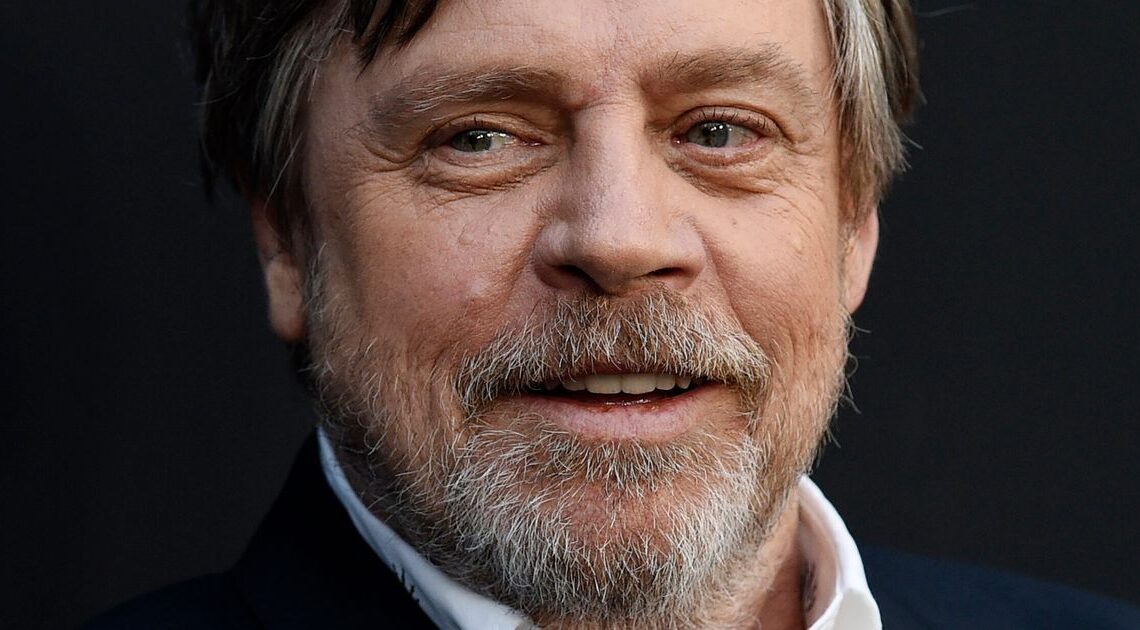 Mark Hamill's Golden Globes Tweet Will Warm The Hearts Of 'Star Wars' Fans