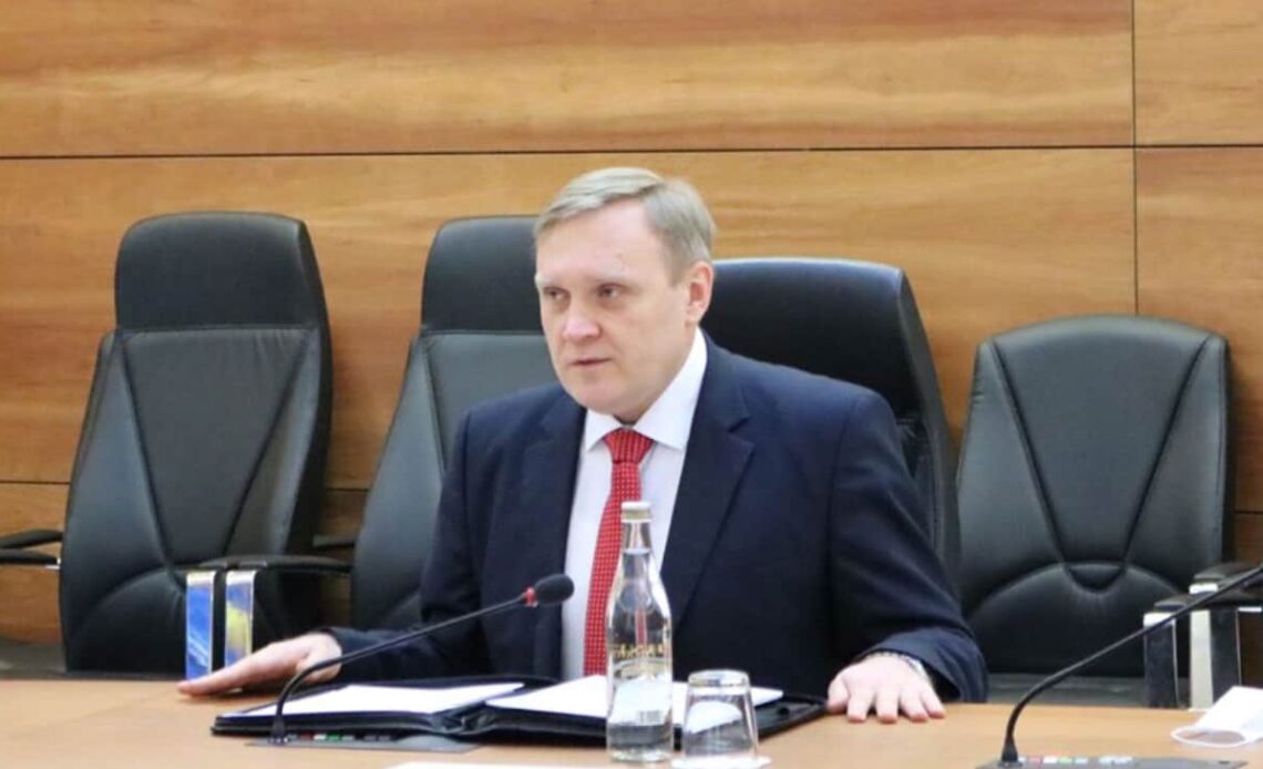 Zelenskyy dismisses Ukraine's ambassador to Moldova