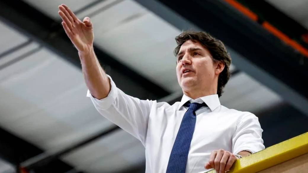 Click to play video: 'Federal budget is about ensuring fair economy for ‘everyone’: Trudeau'