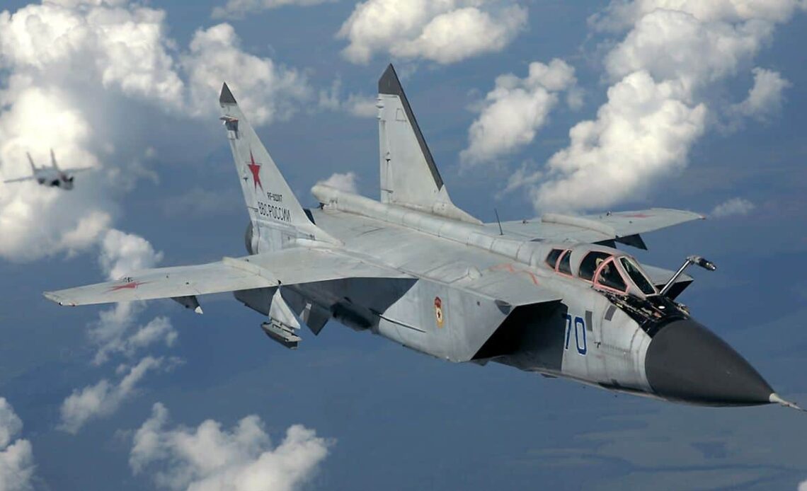 Fourth air-raid warning of the day issued in Ukraine due to MiG-31K take-off