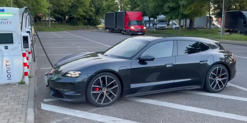 New Porsche Taycan 4S Sport Turismo thoroughly impresses in real life range test