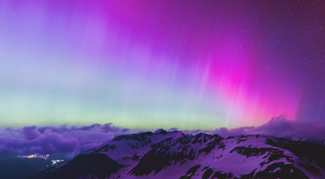 Northern lights set the sky aglow amid powerful geomagnetic storm