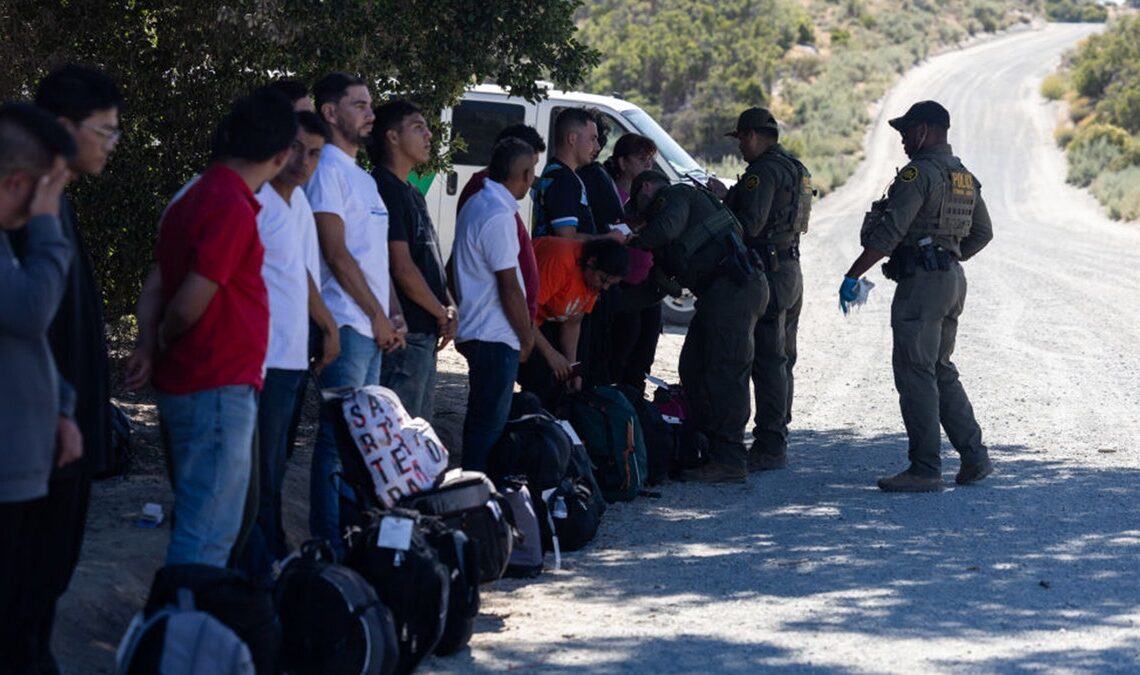 Migrants San Diego