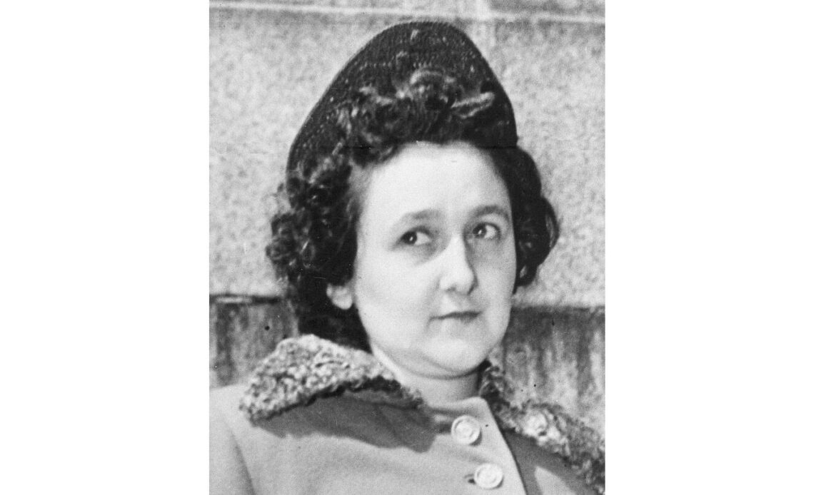 Declassified memo sheds light on Ethel Rosenberg's Cold War spy case