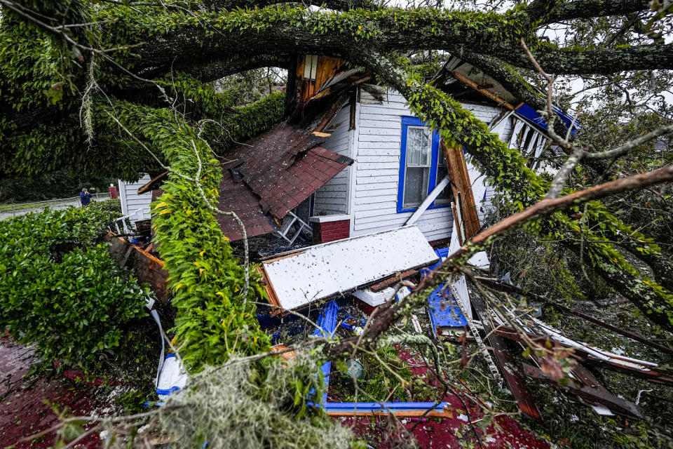 Valdosta after Hurricane hit land. (Mike Stewart / AP)