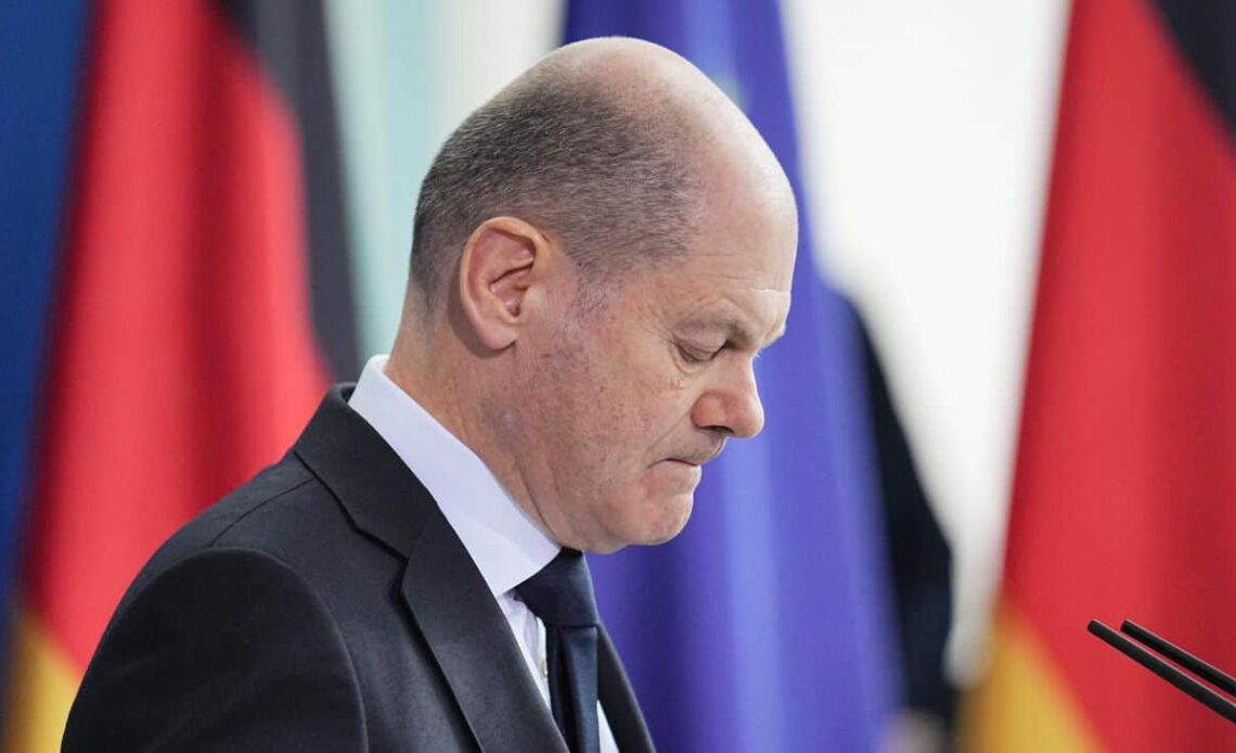 Scholz says he won't allow Ukraine to strike Russia, regardless of other countries' decisions
