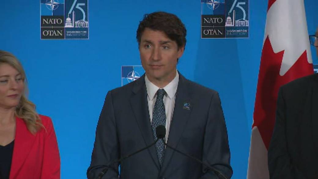 Click to play video: 'Trudeau vows Canada will reach NATO defence spending target by 2032'