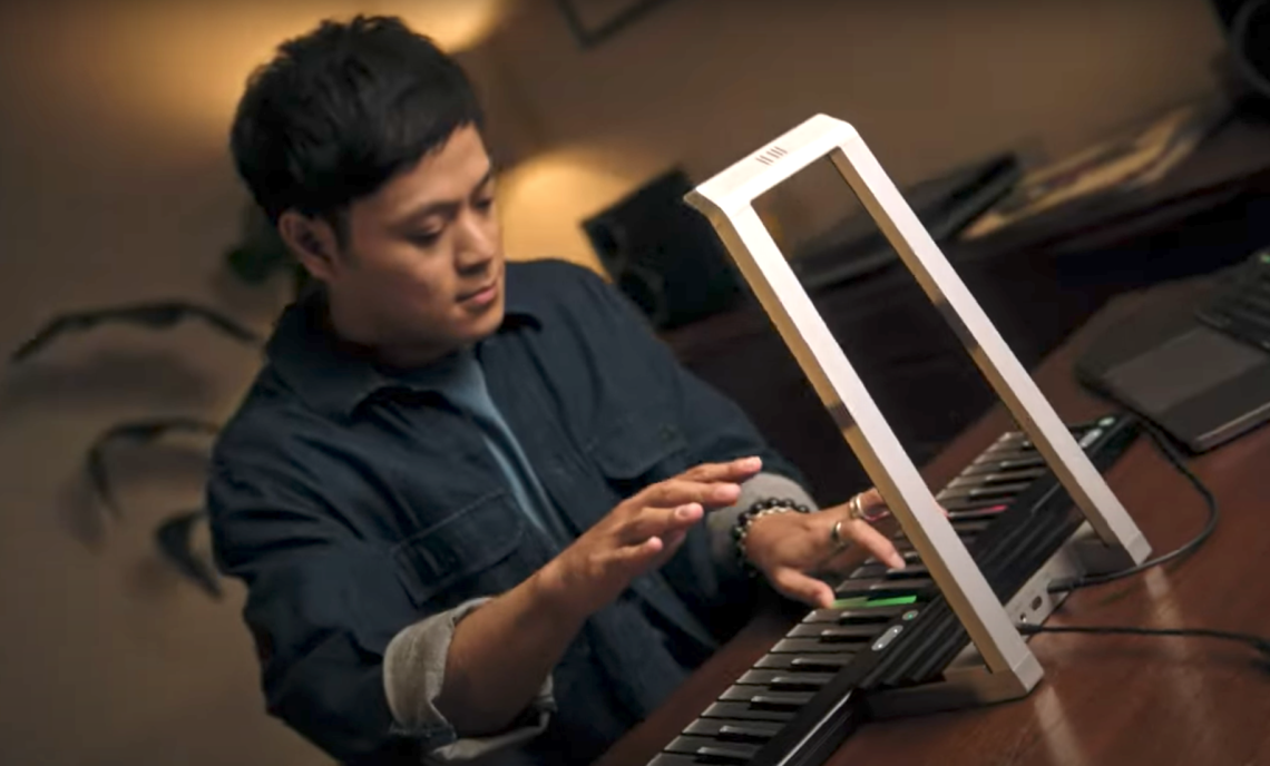 The Roli Airwave is a high-tech keyboard teaching tool inspired by the theremin