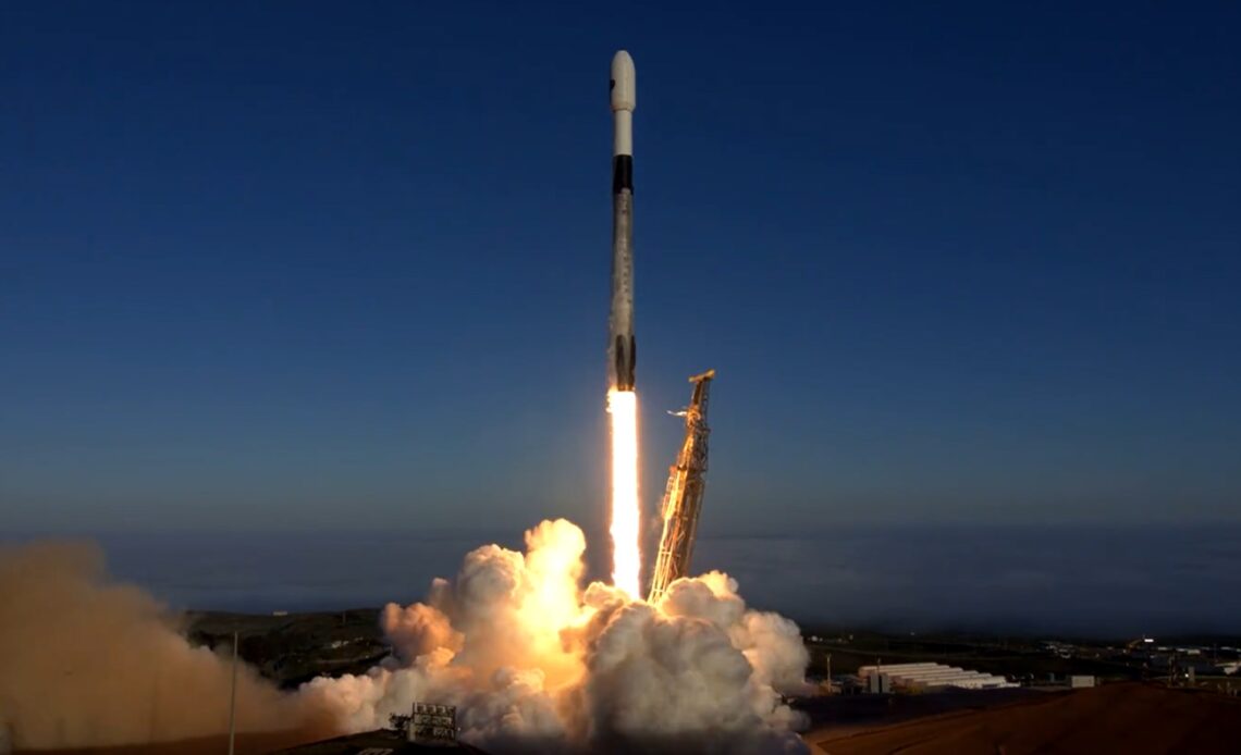 US Space Force awards SpaceX $730 million to launch at least 9 national-security missions