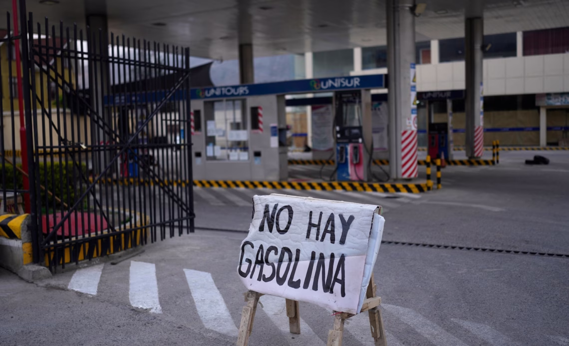 'Everything is expensive!' Bolivia faces a shocking economic collapse