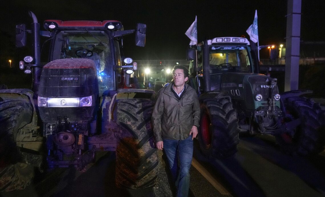 French farmers mobilize for protests over EU-Mercosur trade deal