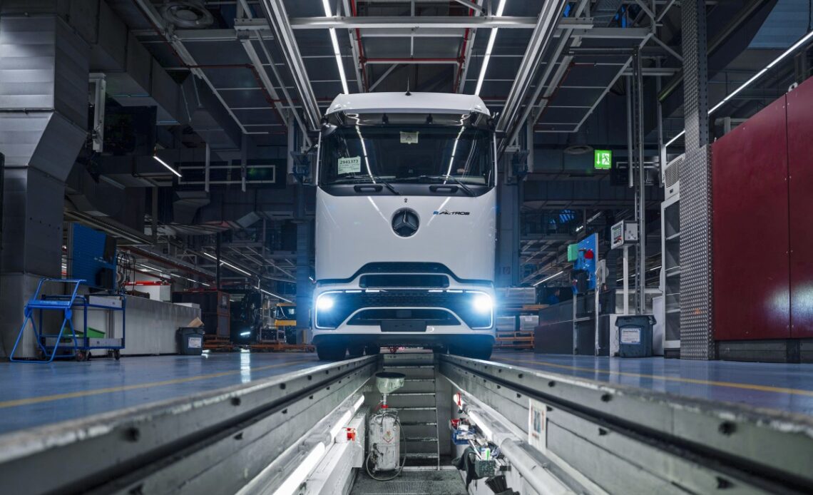 Mercedes kicks off fully electric eActros 600 semi truck production