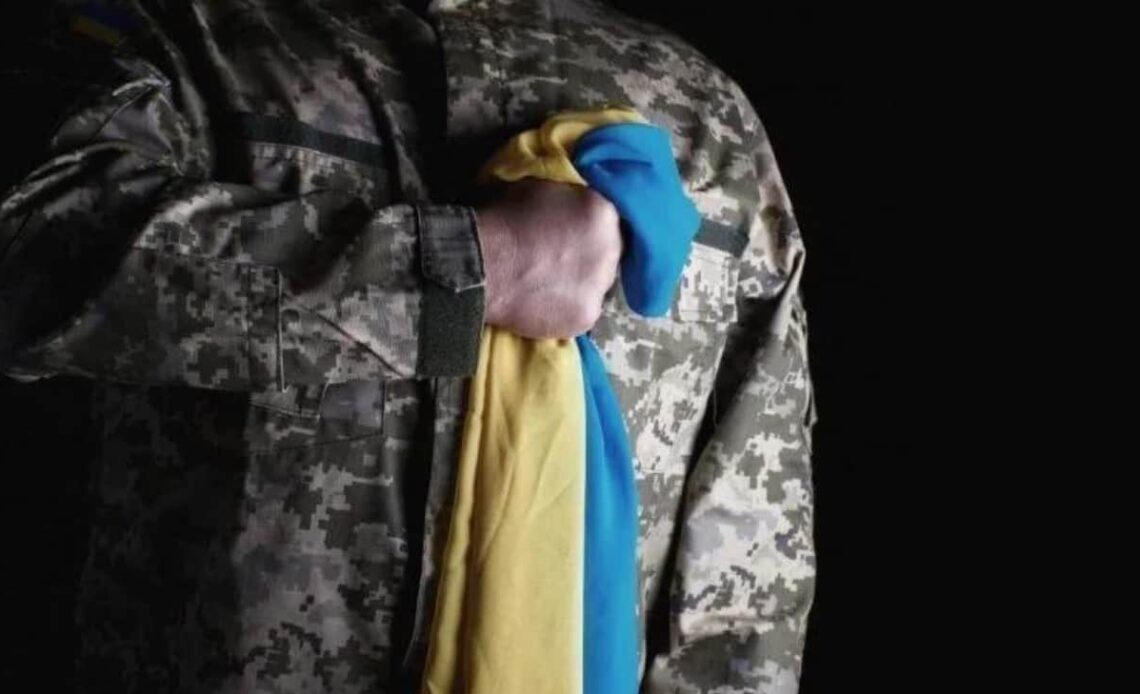 Ukraine brings back bodies of 563 fallen defenders