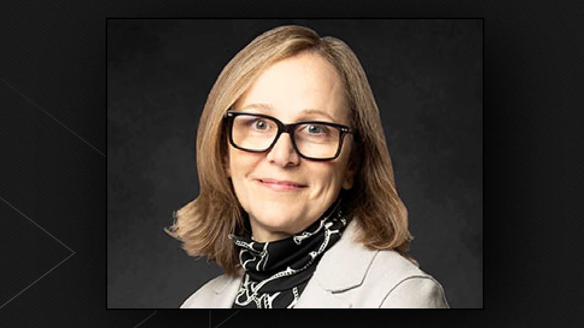 Click to play video: 'Former AHS CEO launches lawsuit against Alberta government'