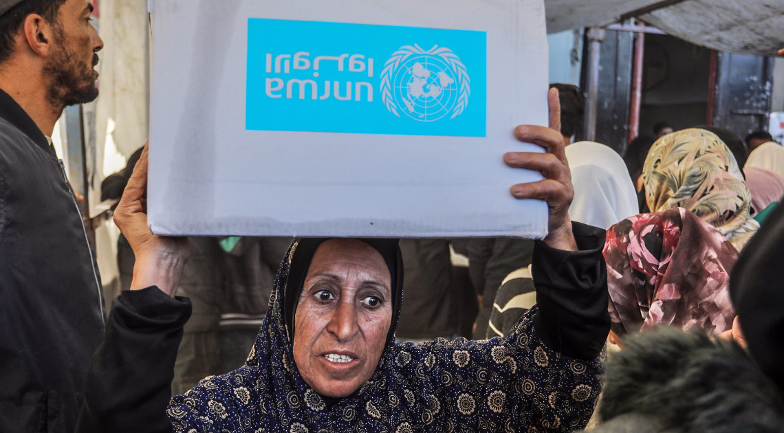 Israel's ban on U.N. aid agency for Palestinians comes into effect at critical point for Gaza