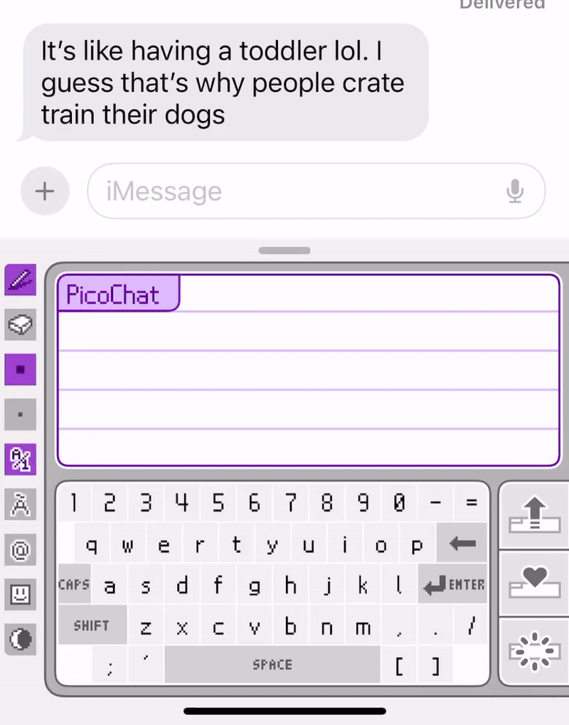 A gif showing the onscreen stylus in PicoChat.